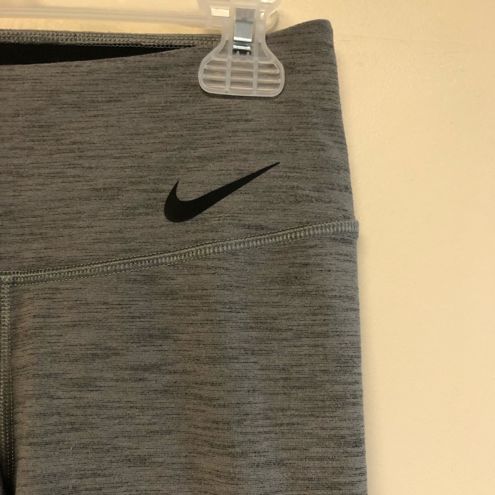 Nike capris